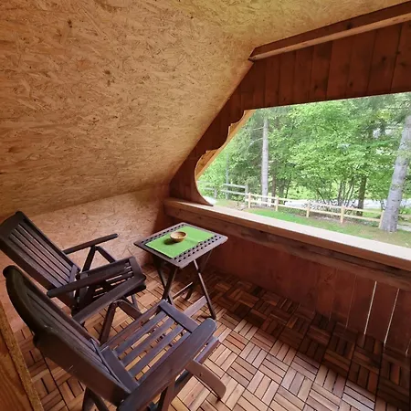 In Koprivnik Koprivnik v Bohinju